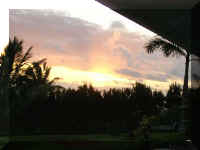 011_Sonnenaufgang_Unterkunf.jpg (18291 Byte)